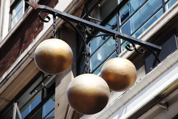 The national pawnbrokers association